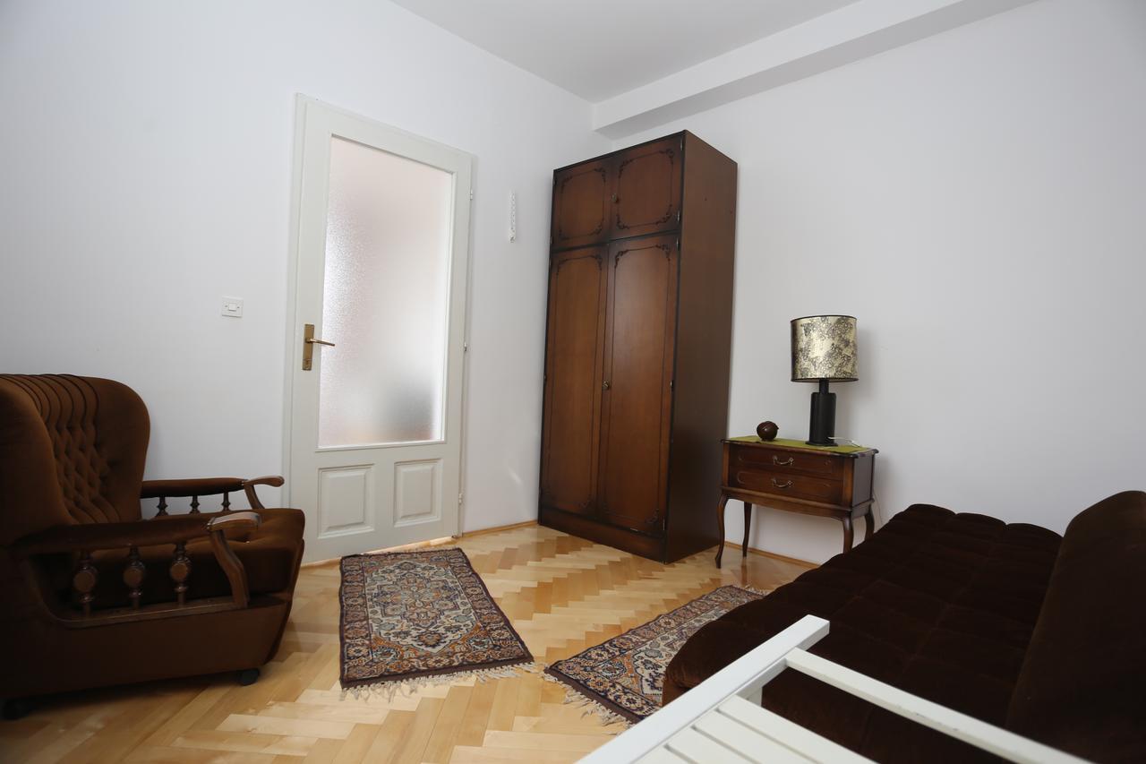 Apartments Villa Irma SJJ Esterno foto